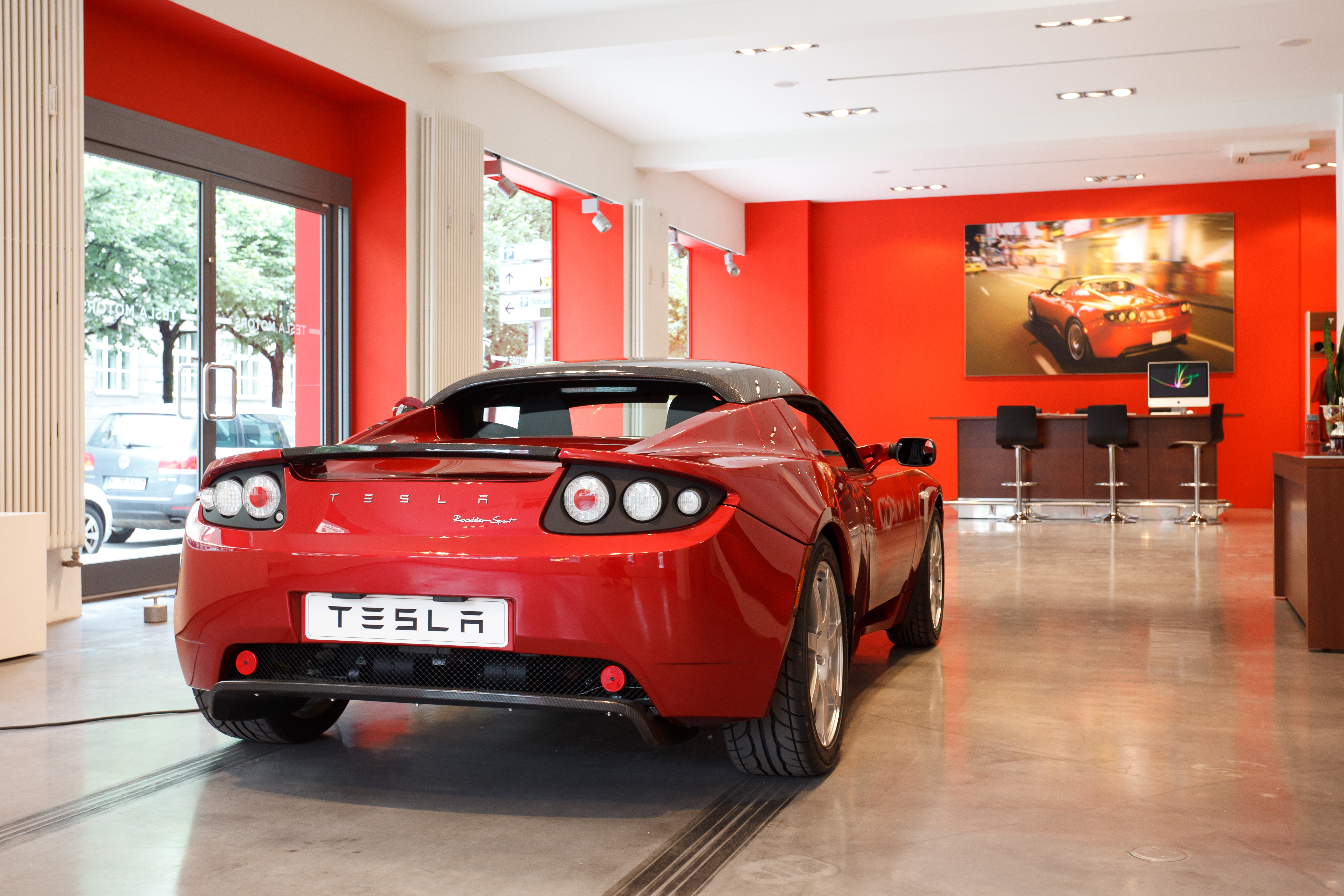Tesla Motors Munich Showroom