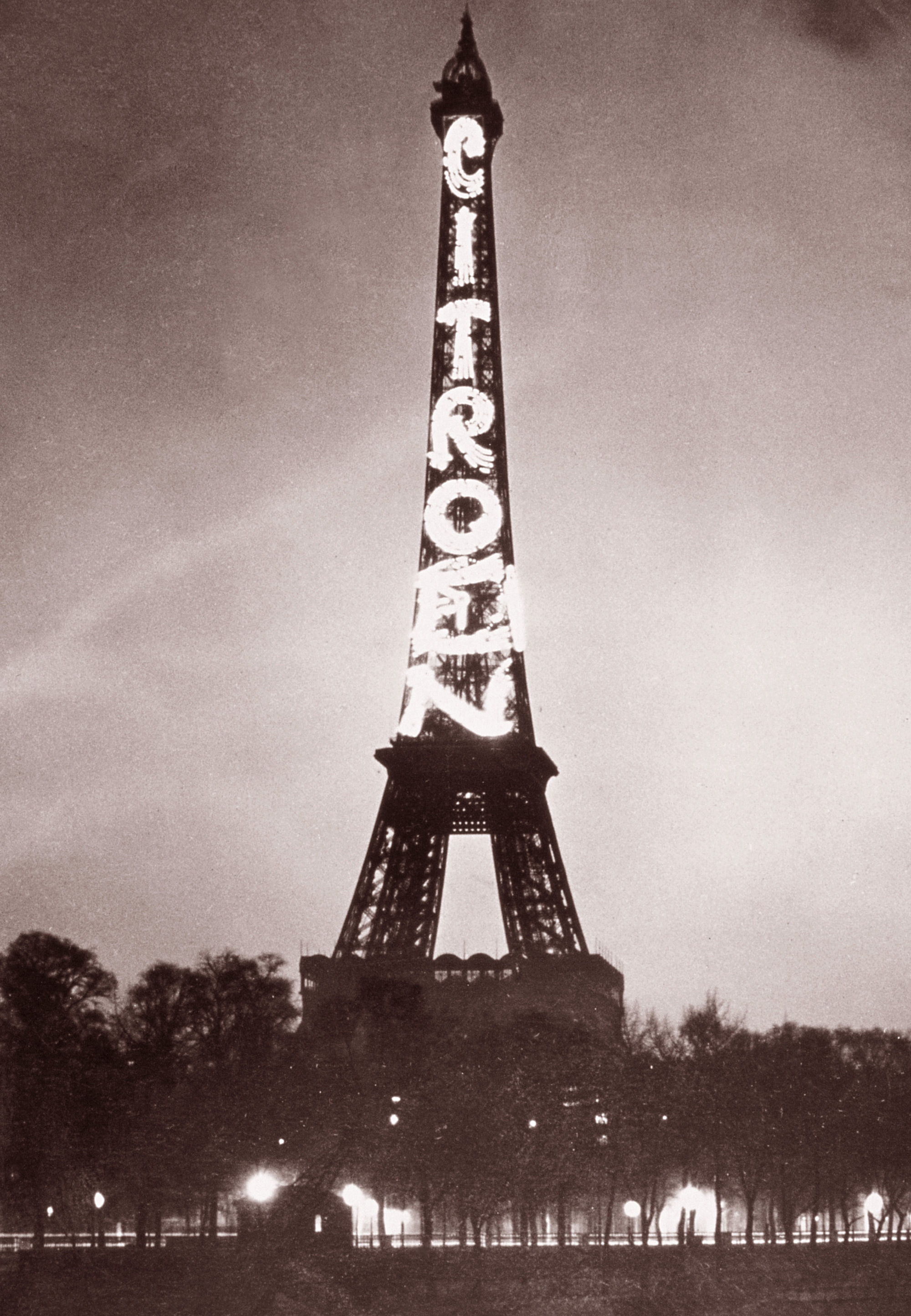 Citroen 1925 Eiffel Tower